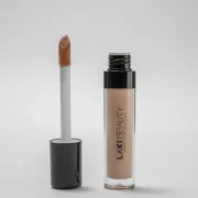 LAKI BEAUTY RADIANT GLOW CONCEALER