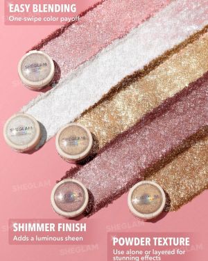 Gleam Chaser Eyeshadow Topper