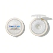 Gleam Chaser Eyeshadow Topper