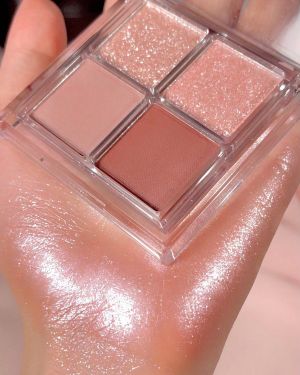 SHEGLAM Cosmic Crystal Eyeshadow Matte Glitter