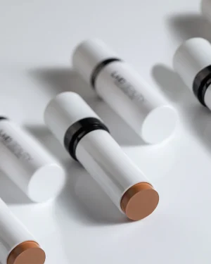 LAKI BEAUTY CREAM CONTOUR STICK
