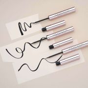 ANASTASIA BEVERLY HILLS LIQUID LINER