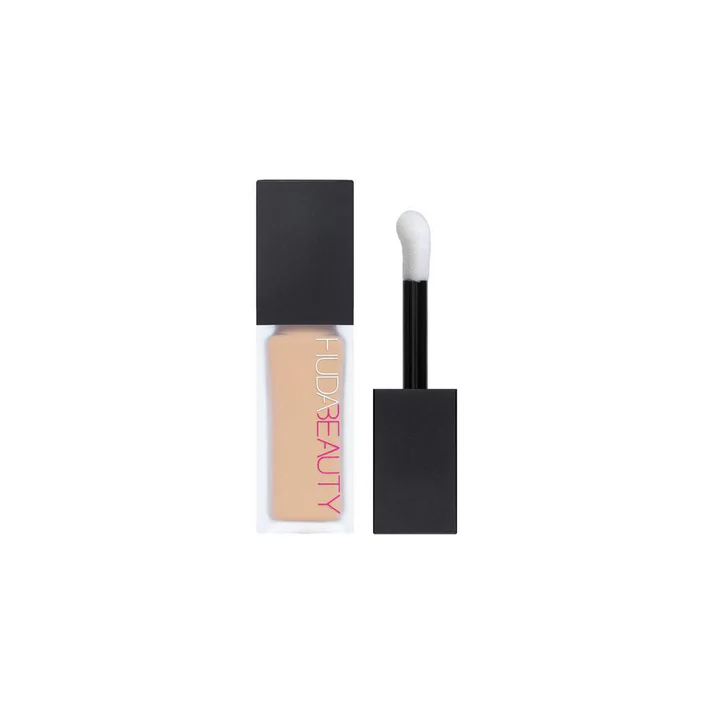 HUDA BEAUTY #FauxFilter Matte Buildable Coverage Waterproof Concealer
