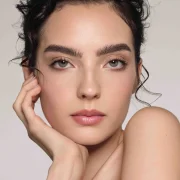 Anastasia Beverly Hills Beauty Balm Serum Boosted Skin Tint