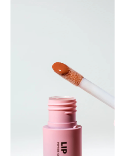 AMY COSMETICS Lip Nourish Peptide Glaze Treatment : Haze- Sheer Nude Brown