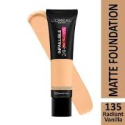 L’Oreal Paris – Infaillible 24H Matte Cover Foundation