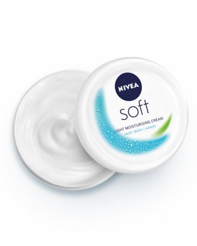 Nivea Soft Light Moisturising Cream