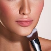 ROYAL COSMETICS THE SCULPTING BRUSH