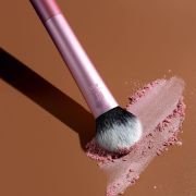 Real Techniques Tapered Cheek Brush
