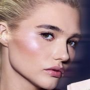 Fenty beauty By Rihanna – Diamond Bomb All-Over Diamond Veil