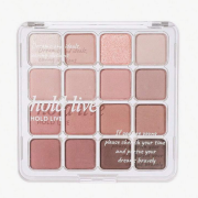 Hold Live Eyeshadow Palette