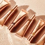 Iconic London Sheer Bronze Liquid Bronzer
