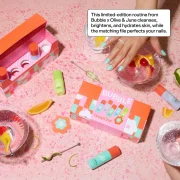 Bubble Skincare Group Chat Mini Routine 6-Piece Set