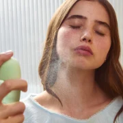 Sincerely Yours Hit Refresh Soothing and Hydrating Serum Mist