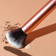 Real Techniques Everything Face Brush