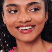 Essence Tinted kiss hydrating lip tint