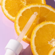 ESSENCE HELLO GOOD STUFF! GLOW-C SERUM