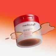 MEDICUBE Red Succinic Peeling Pad