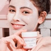 COSRX Poreless Clarifying Charcoal Mask Pink