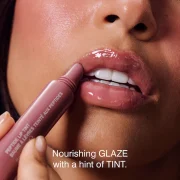 Rhode Lip Peptide Lip Tint Nourshing Glaze