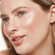 Bourjois Little Pot Round Powder Maxi Highlighter