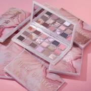 Huda Beauty Rose Quartz Eyeshadow Palette