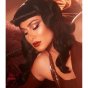 Huda Beauty Naughty Nude Eyeshadow Palette